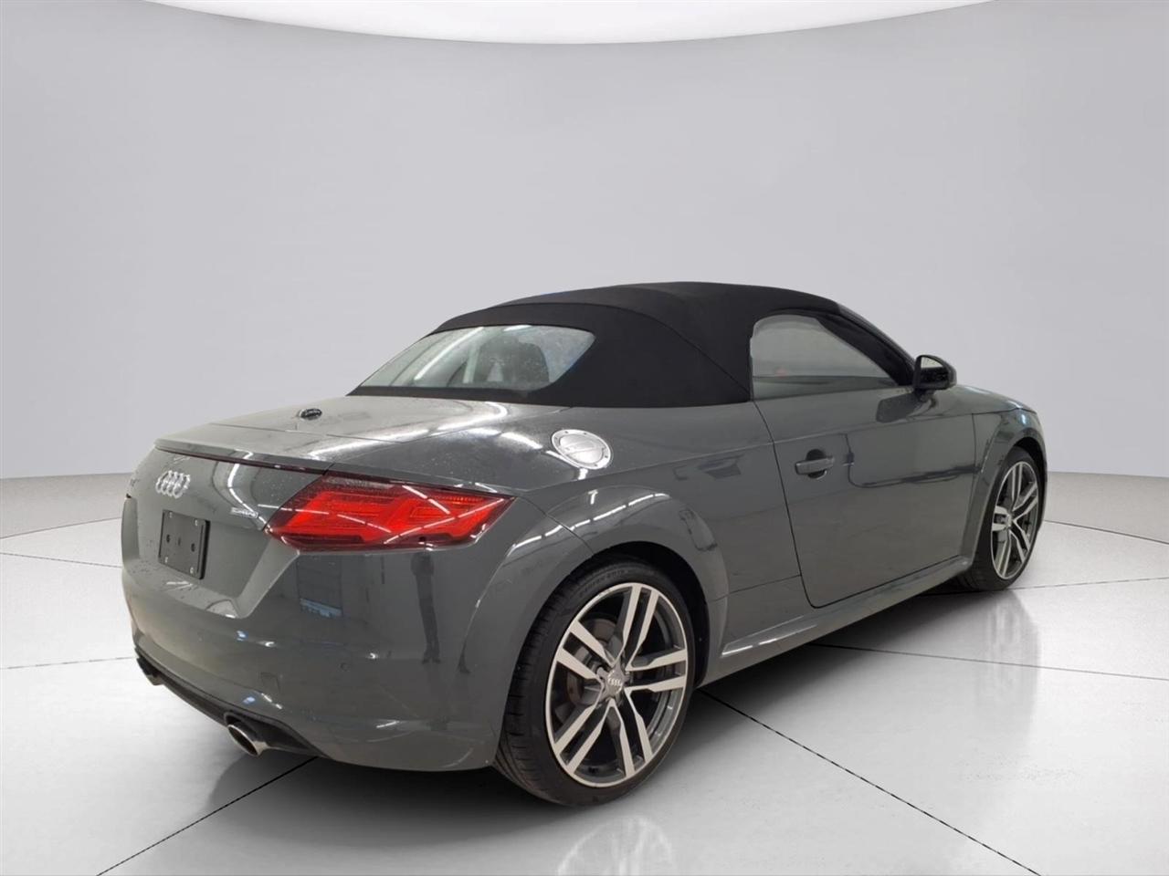 Audi TT 2dr Roadster S tronic quattro 2.0T 2016