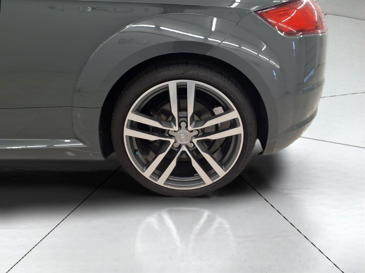 Audi TT 2dr Roadster S tronic quattro 2.0T 2016