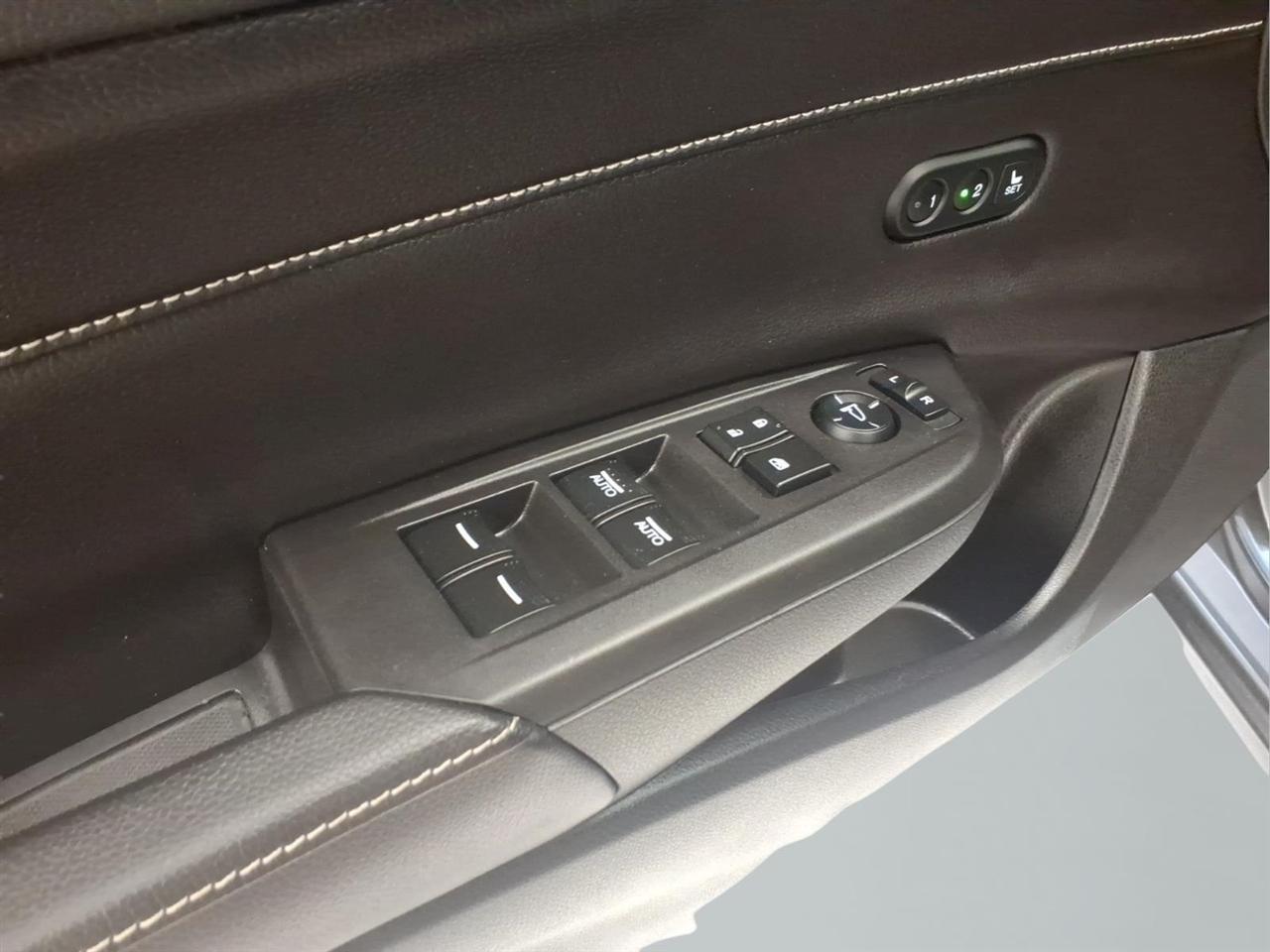 Acura ILX Sedan w/Premium Package 2021
