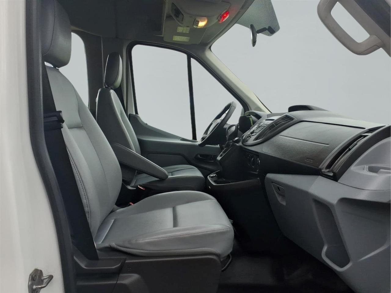 Ford Transit Passenger Wagon T-350 148" Med Roof XLT Sliding RH Dr 2018