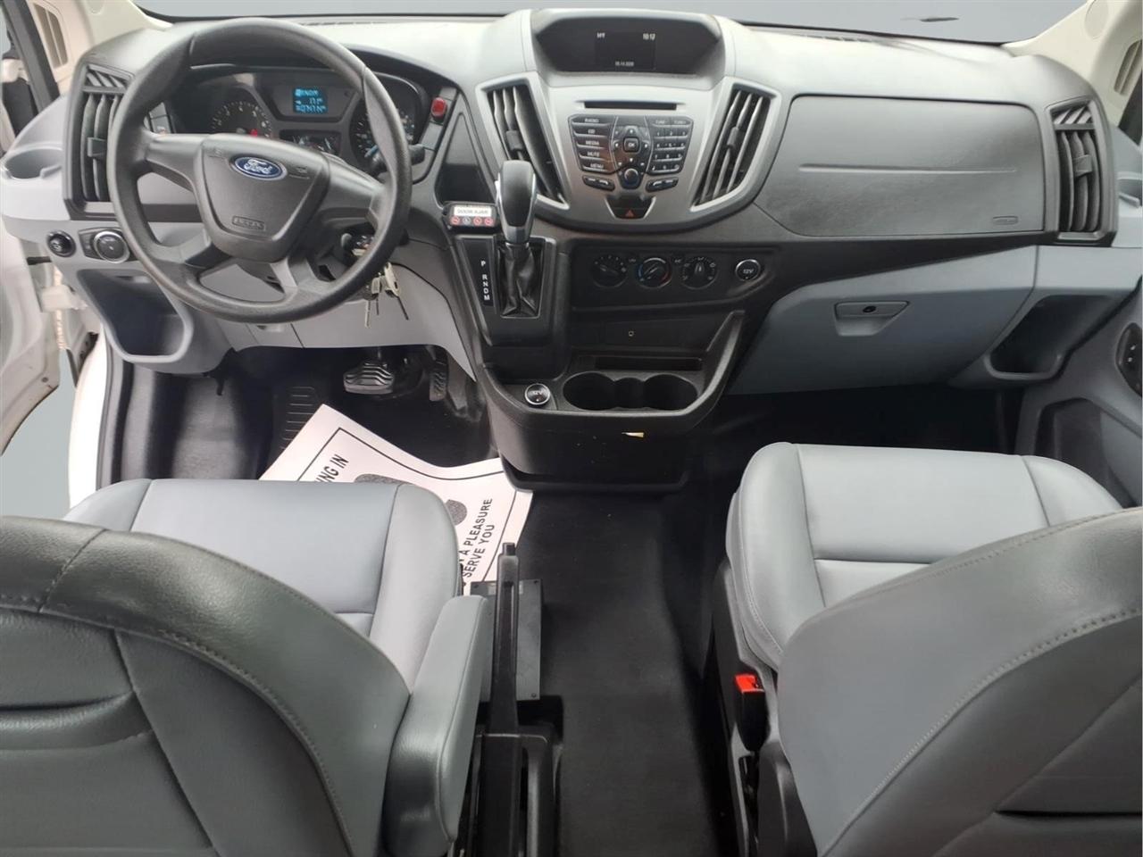 Ford Transit Passenger Wagon T-350 148" Med Roof XLT Sliding RH Dr 2018