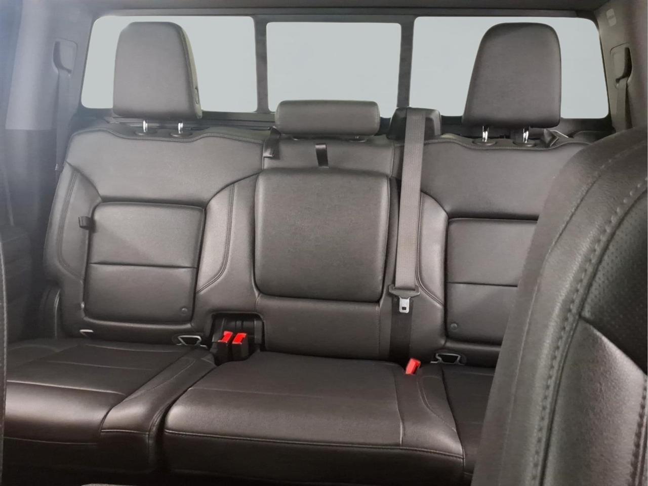 Chevrolet Silverado 2500HD 4WD Crew Cab 159" LTZ 2024