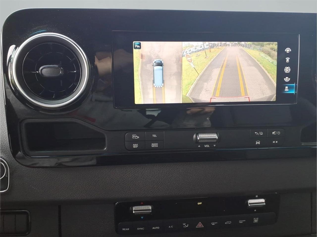 Mercedes-Benz Sprinter Passenger Van 2500 High Roof I4 Diesel HO 170" RWD 2023