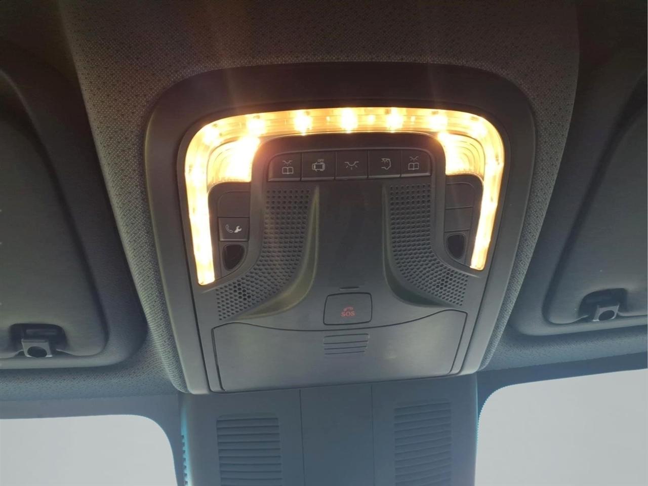 Mercedes-Benz Sprinter Passenger Van 2500 High Roof I4 Diesel HO 170" RWD 2023