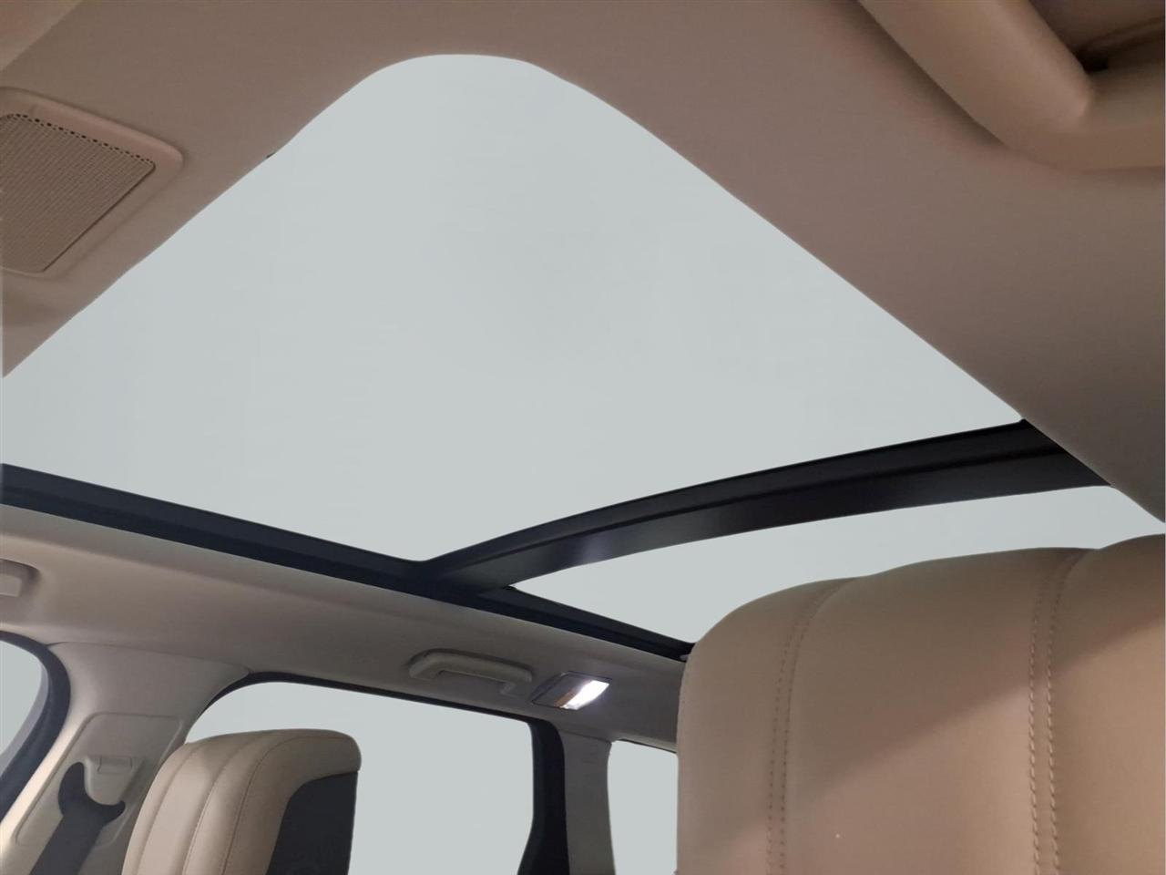Land Rover Range Rover Sport Turbo i6 MHEV HSE 2020