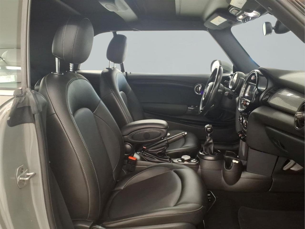 MINI Convertible Cooper FWD 2019