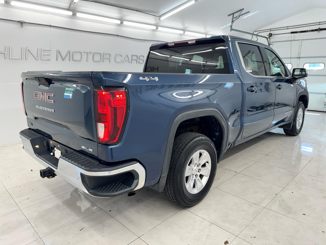 GMC Sierra 1500 4WD Crew Cab 147" SLE 2019