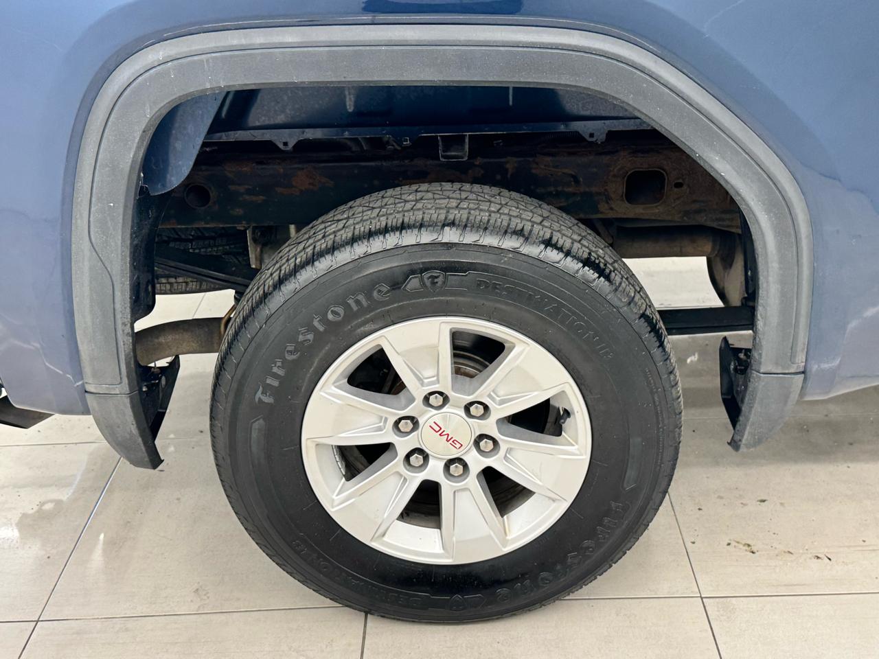 GMC Sierra 1500 4WD Crew Cab 147" SLE 2019