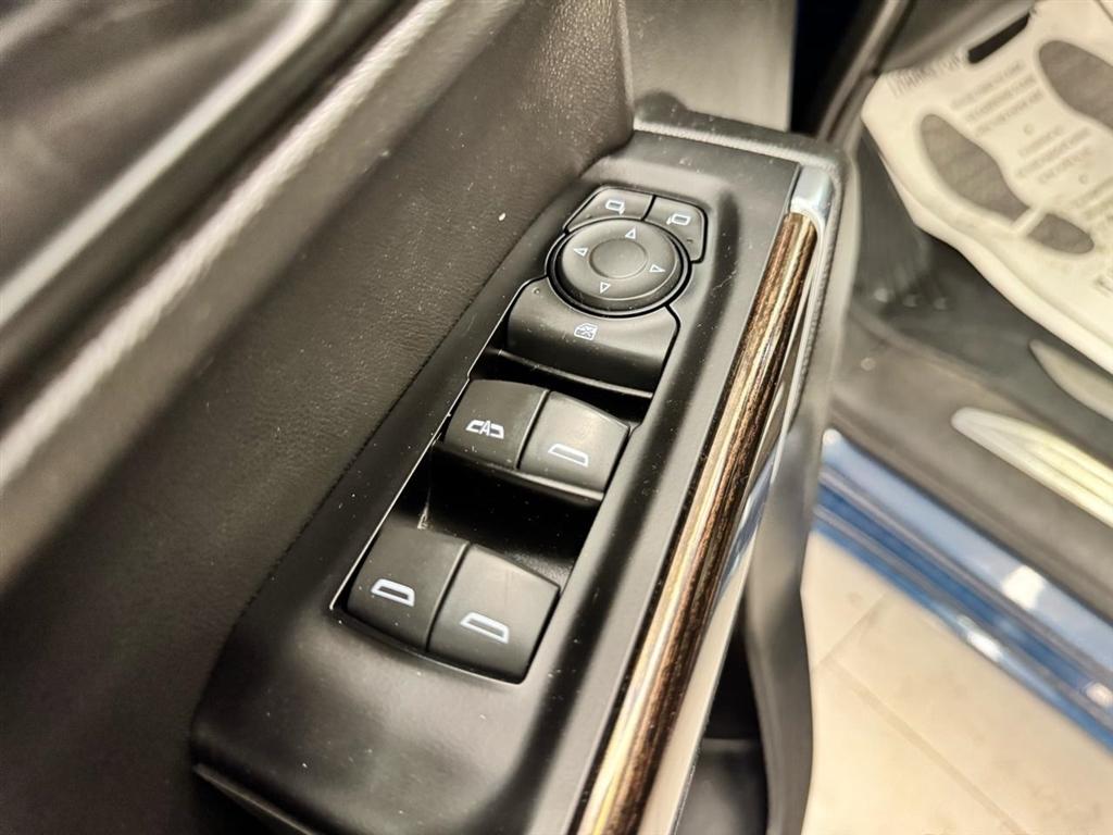 GMC Sierra 1500 4WD Crew Cab 147" SLE 2019