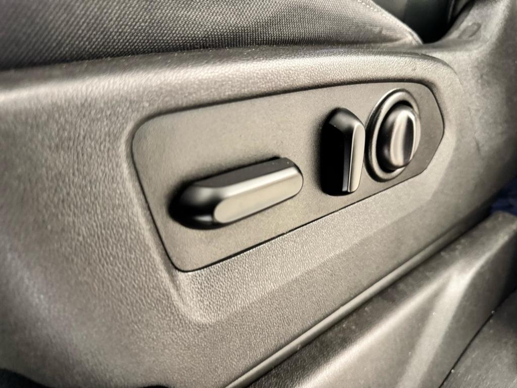 GMC Sierra 1500 4WD Crew Cab 147" SLE 2019