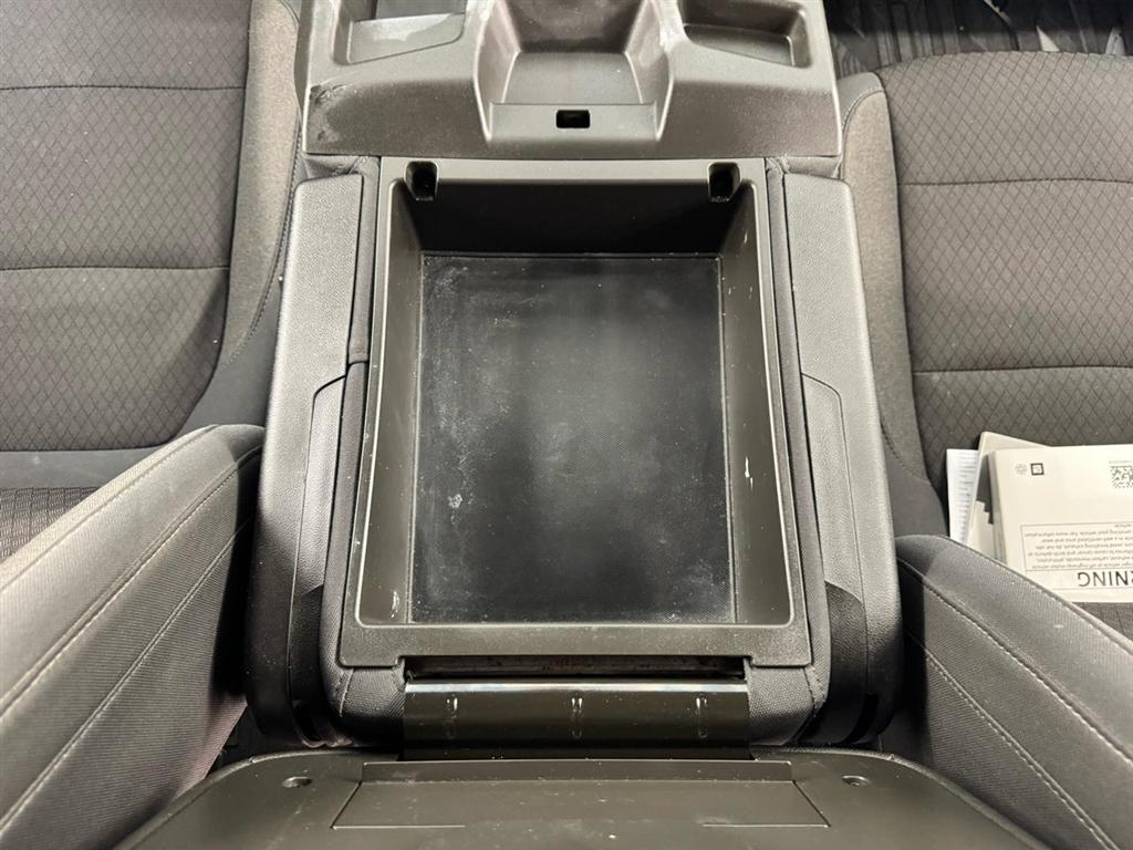 GMC Sierra 1500 4WD Crew Cab 147" SLE 2019