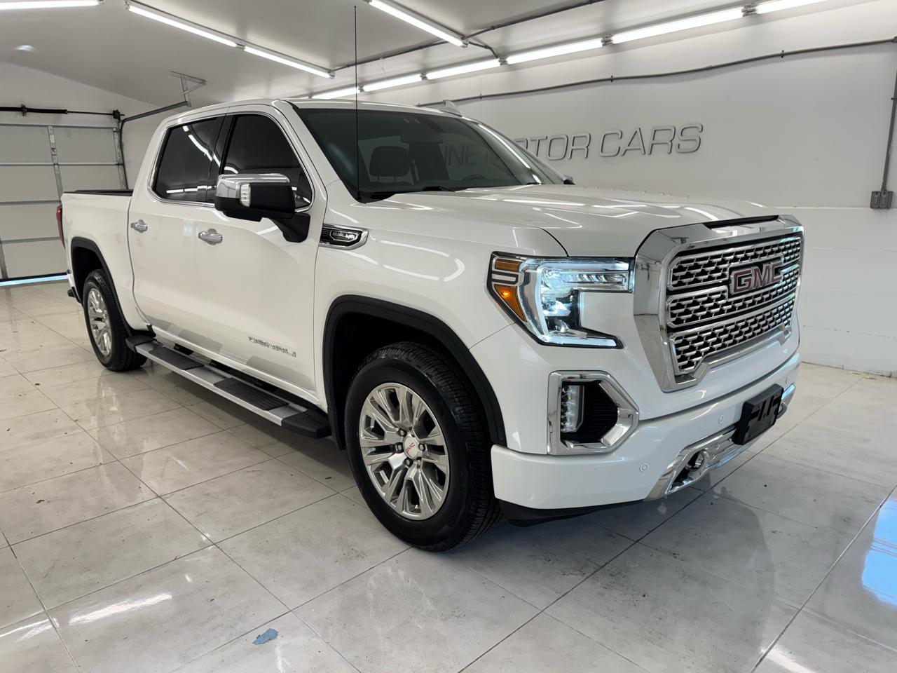 GMC Sierra 1500 4WD Crew Cab 147" Denali 2019