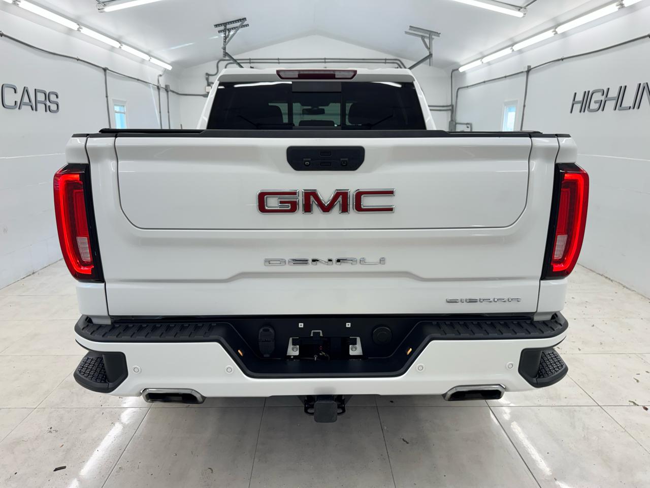 GMC Sierra 1500 4WD Crew Cab 147" Denali 2019