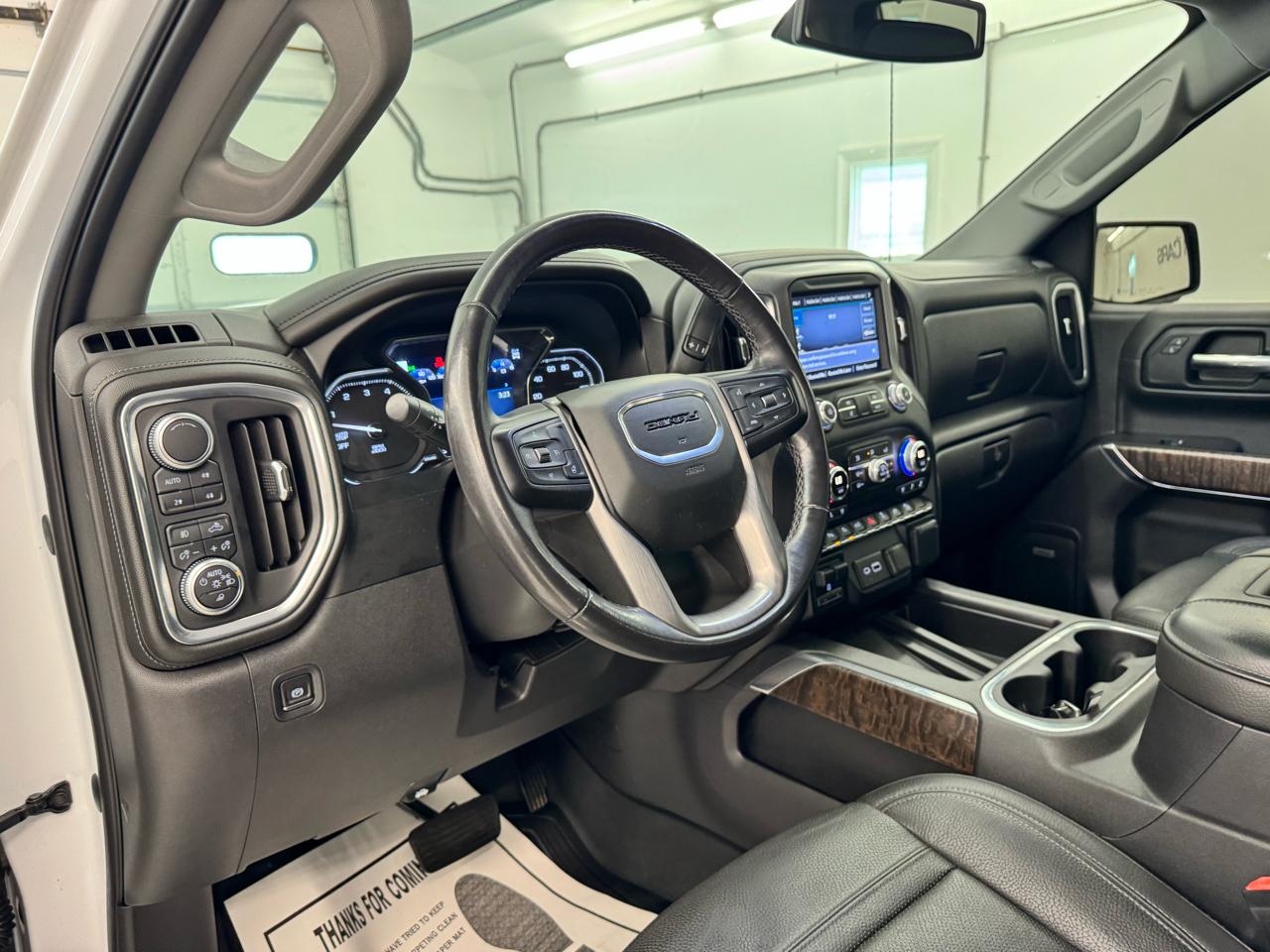 GMC Sierra 1500 4WD Crew Cab 147" Denali 2019