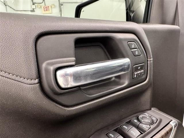 GMC Sierra 1500 4WD Crew Cab 147" Denali 2019