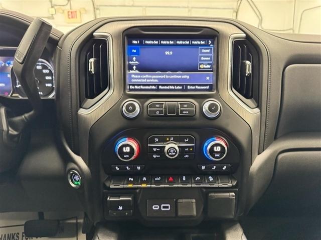 GMC Sierra 1500 4WD Crew Cab 147" Denali 2019