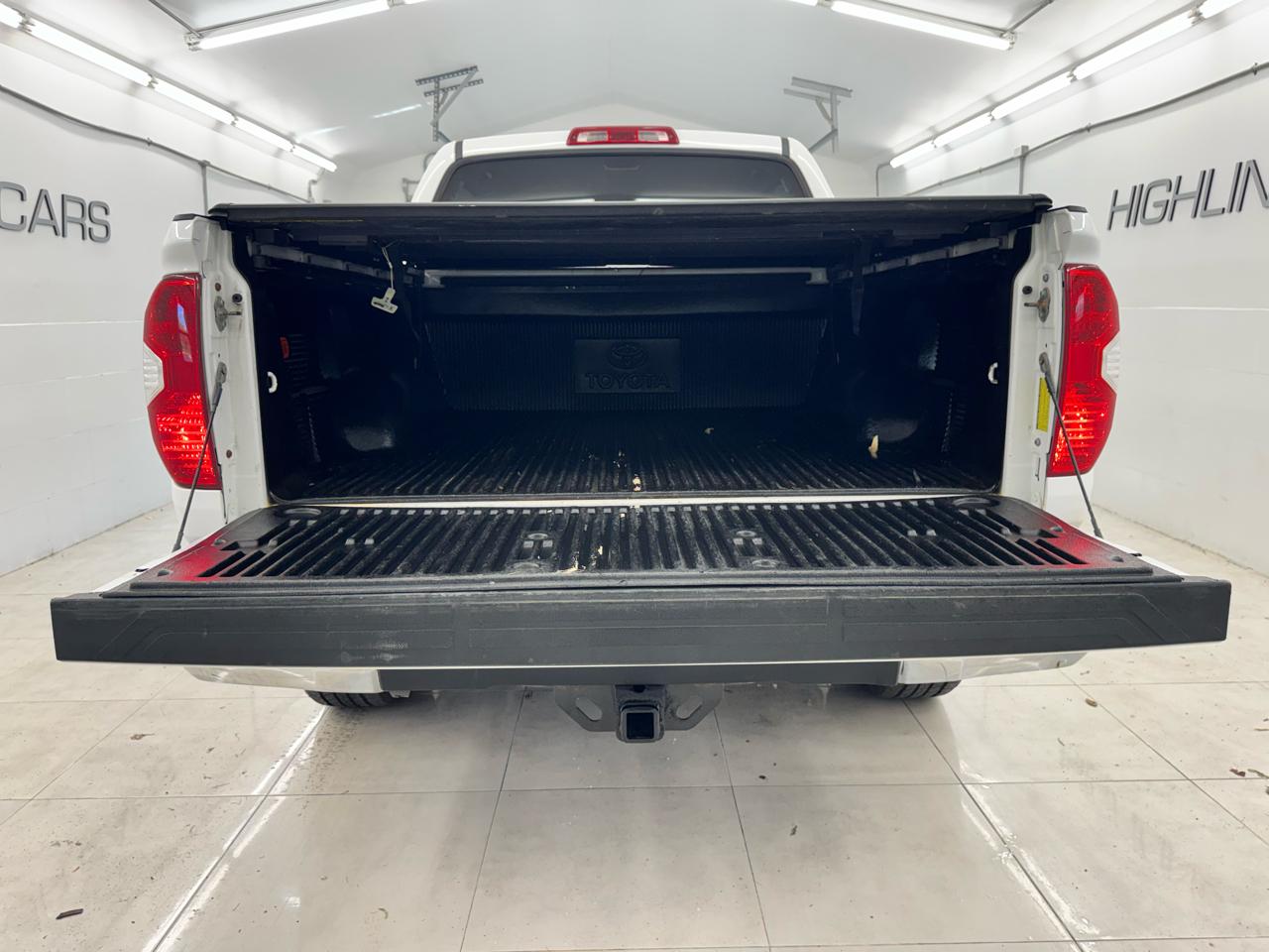 Toyota Tundra 4WD 1794 Edition CrewMax 5.5' Bed 5.7L (Natl) 2018