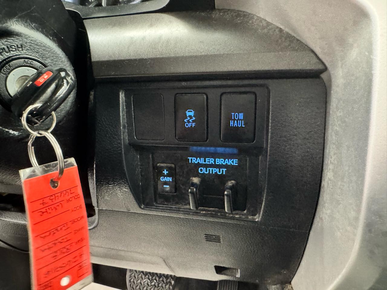 Toyota Tundra 4WD 1794 Edition CrewMax 5.5' Bed 5.7L (Natl) 2018