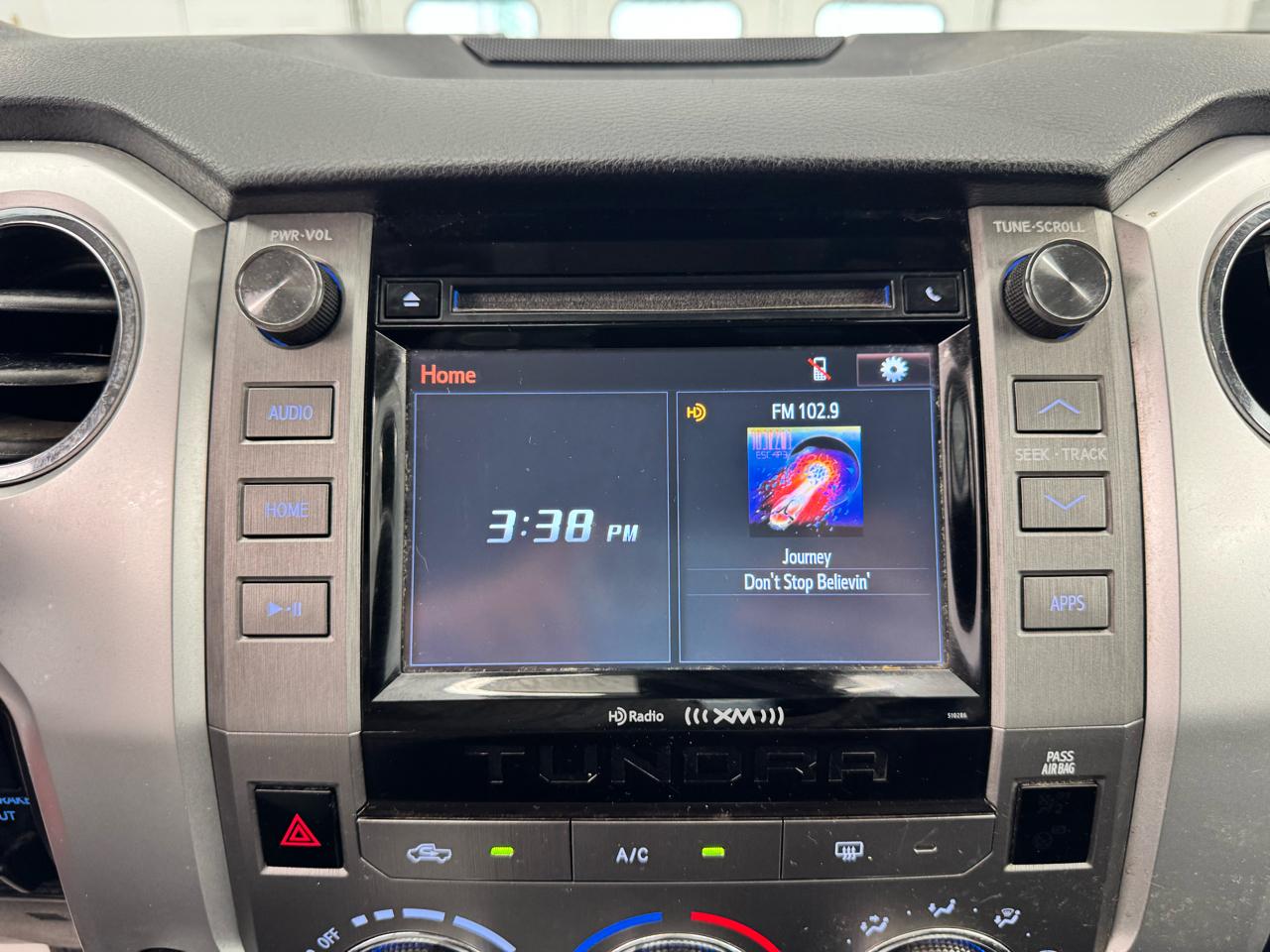 Toyota Tundra 4WD 1794 Edition CrewMax 5.5' Bed 5.7L (Natl) 2018