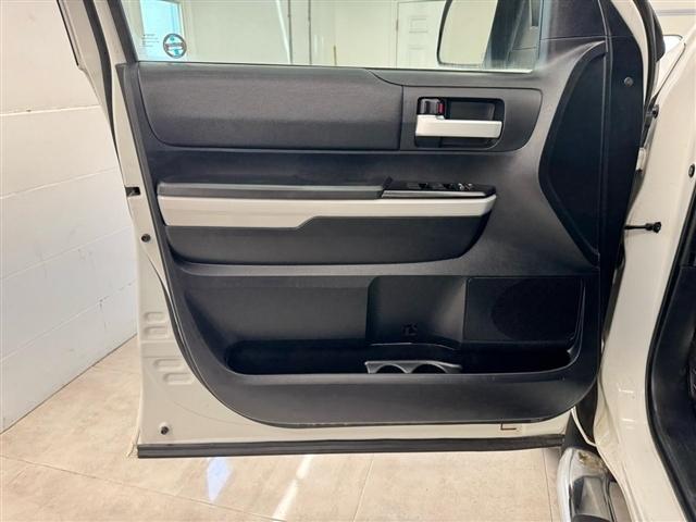 Toyota Tundra 4WD SR5 CrewMax 5.5' Bed 5.7L (Natl) 2018