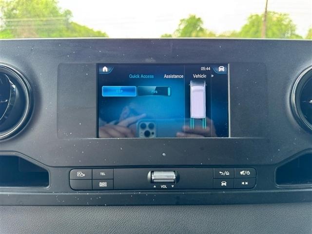 Mercedes-Benz Sprinter Cargo Van 2500 Standard Roof I4 Diesel 144" RWD 2023