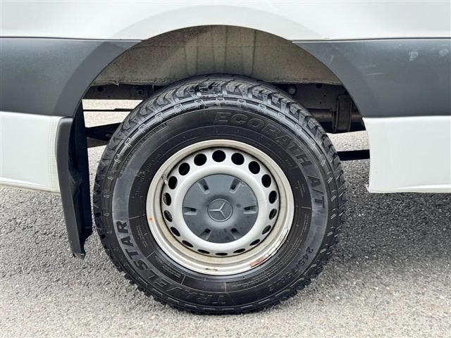 Mercedes-Benz Sprinter Cargo Van 2500 Standard Roof I4 Diesel 144" RWD 2023