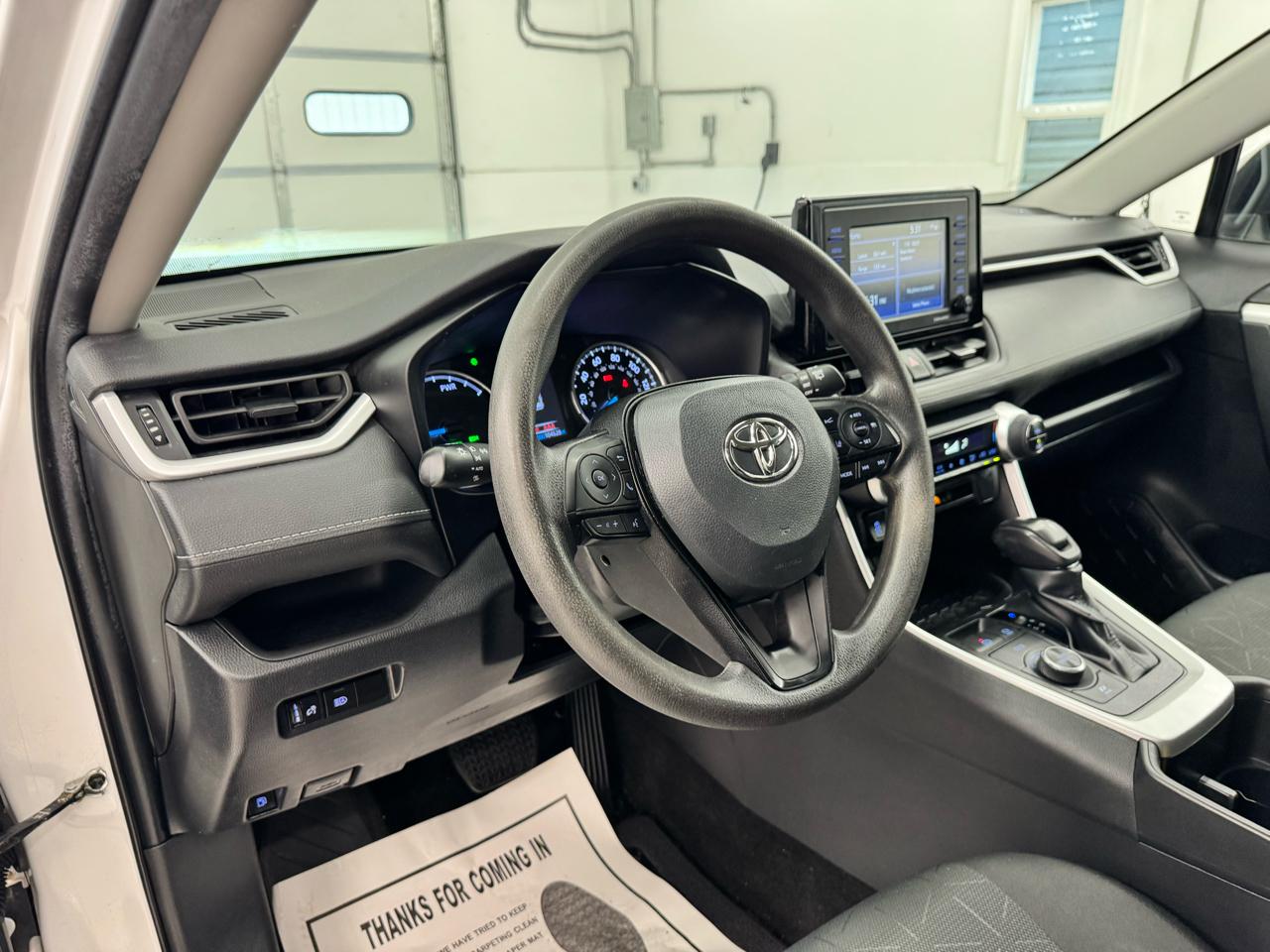 Toyota RAV4 Hybrid XLE AWD (Natl) 2022