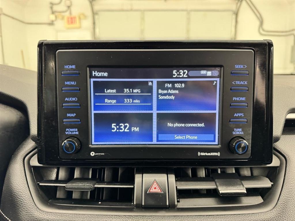 Toyota RAV4 Hybrid XLE AWD (Natl) 2022