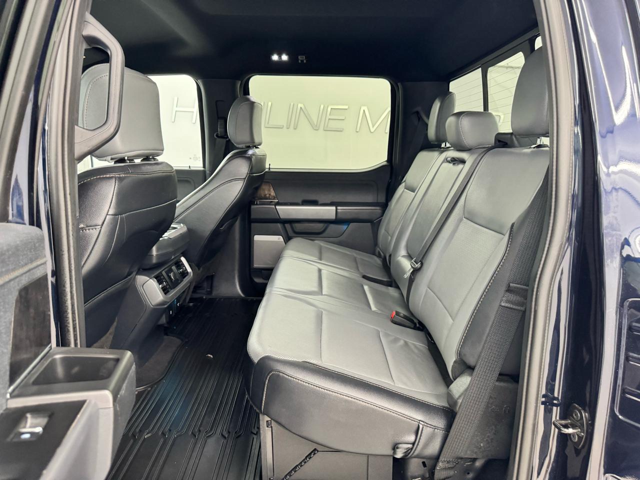 Ford F-150 Lightning LARIAT 4WD SuperCrew 5.5' Box 2023