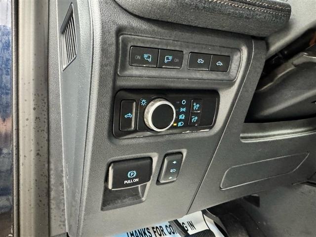 Ford F-150 Lightning LARIAT 4WD SuperCrew 5.5' Box 2023