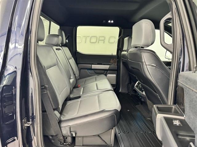 Ford F-150 Lightning LARIAT 4WD SuperCrew 5.5' Box 2023