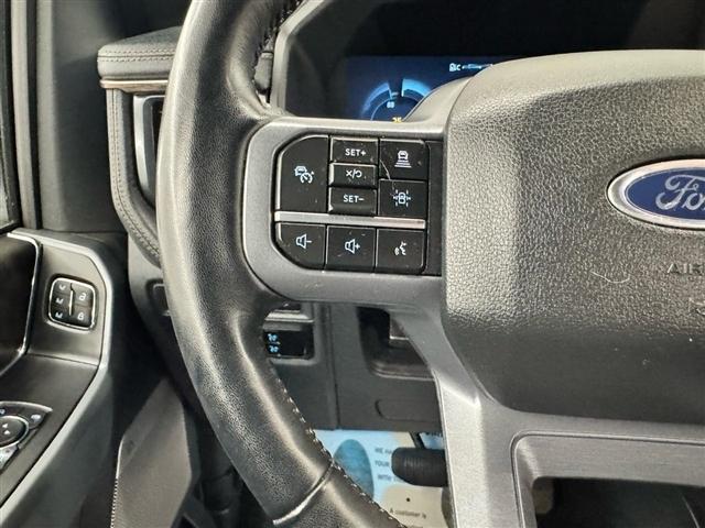 Ford F-150 Lightning LARIAT 4WD SuperCrew 5.5' Box 2023