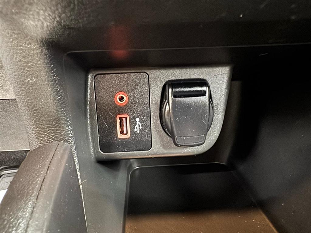 Nissan Versa S Manual 2021