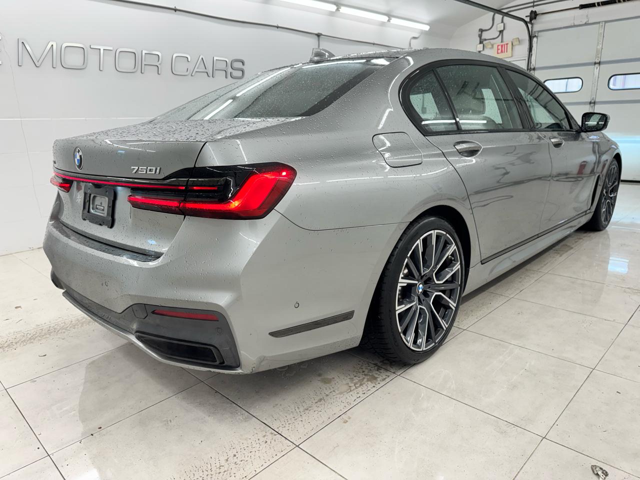 BMW 7 Series 750i xDrive Sedan 2021