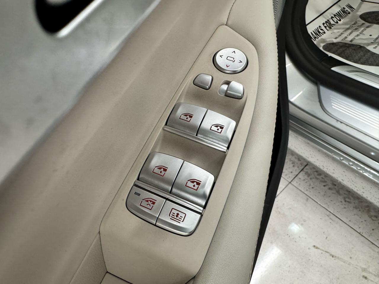 BMW 7 Series 750i xDrive Sedan 2021