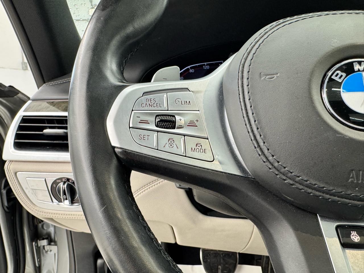 BMW 7 Series 750i xDrive Sedan 2021