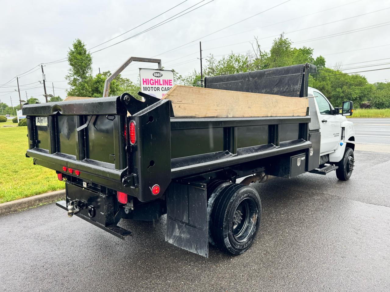 Chevrolet Silverado MD 4WD Reg Cab Work Truck 2023