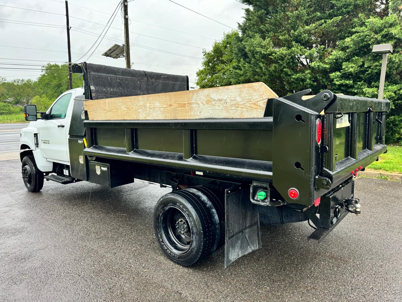Chevrolet Silverado MD 4WD Reg Cab Work Truck 2023