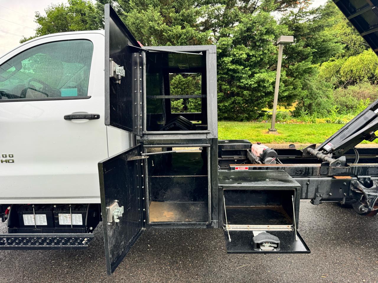 Chevrolet Silverado MD 4WD Reg Cab Work Truck 2023