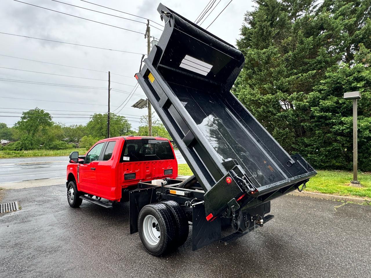 Ford Super Duty F-350 DRW XLT 4WD SuperCab 168" WB 60" CA 2025