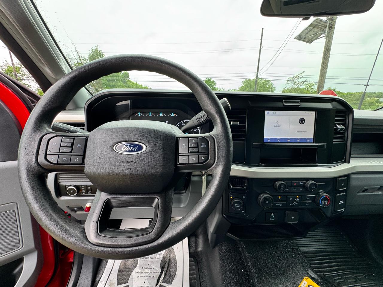 Ford Super Duty F-350 DRW XLT 4WD SuperCab 168" WB 60" CA 2025