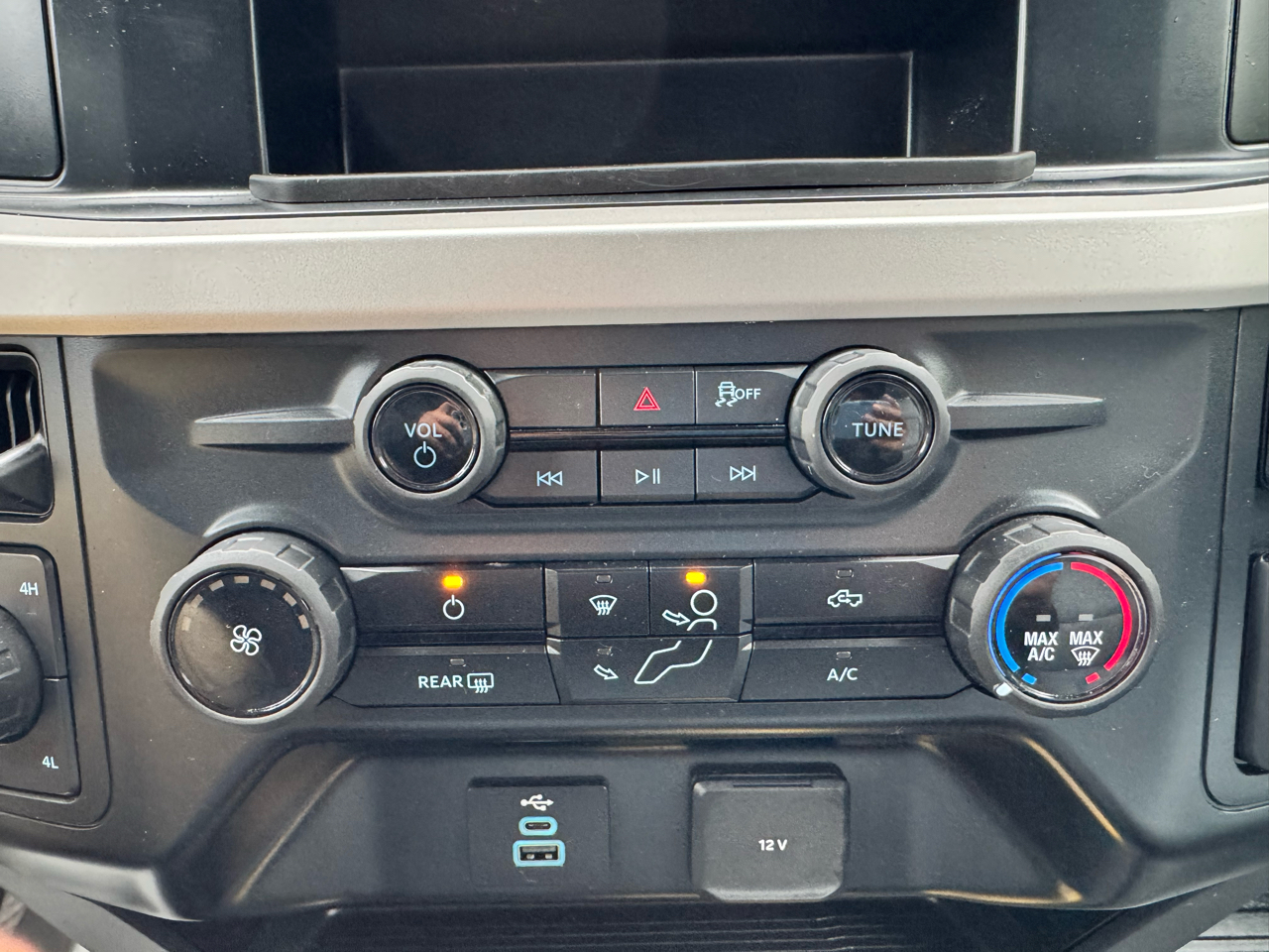 Ford Super Duty F-350 DRW XLT 4WD SuperCab 168" WB 60" CA 2025