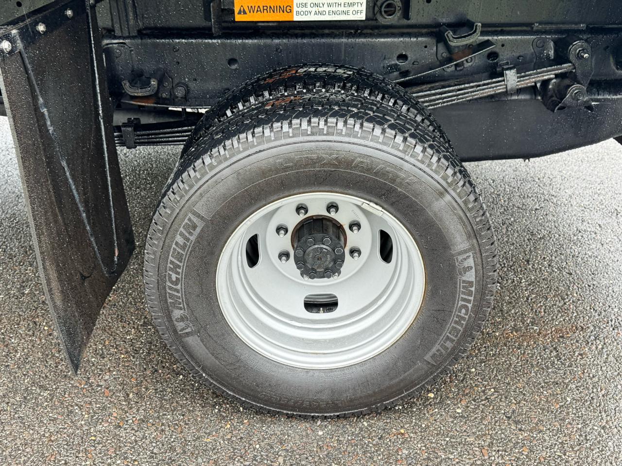 Ford Super Duty F-350 DRW XLT 4WD SuperCab 168" WB 60" CA 2025