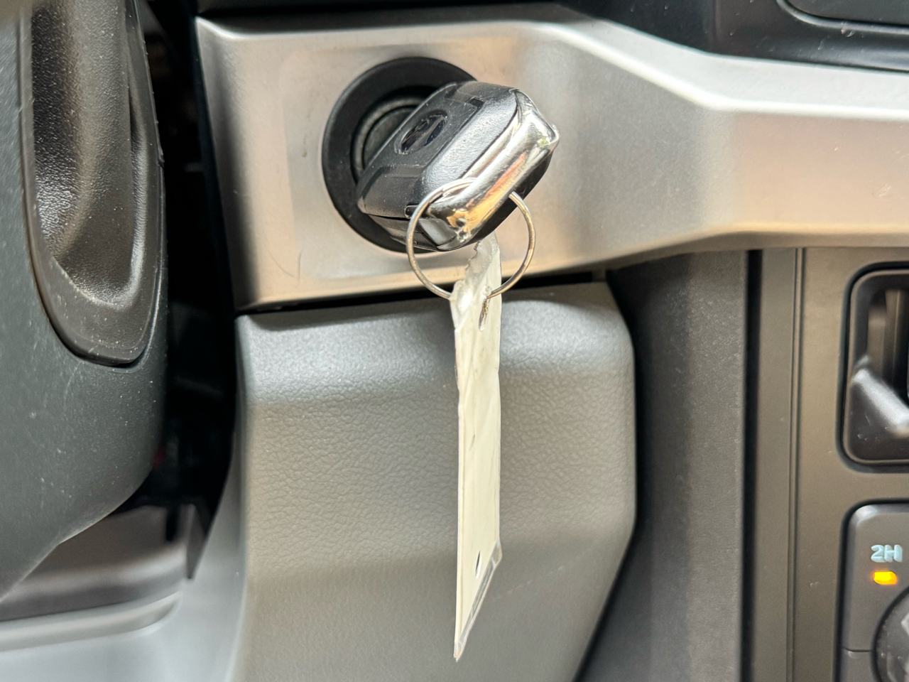 Ford Super Duty F-350 DRW XLT 4WD SuperCab 168" WB 60" CA 2025