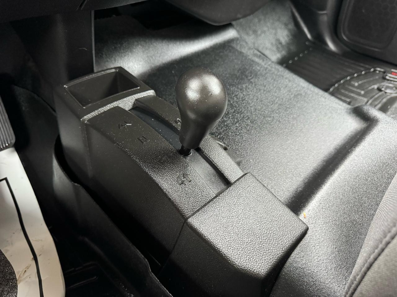 Chevrolet Silverado 2500HD 4WD Double Cab 158.1" Work Truck 2019