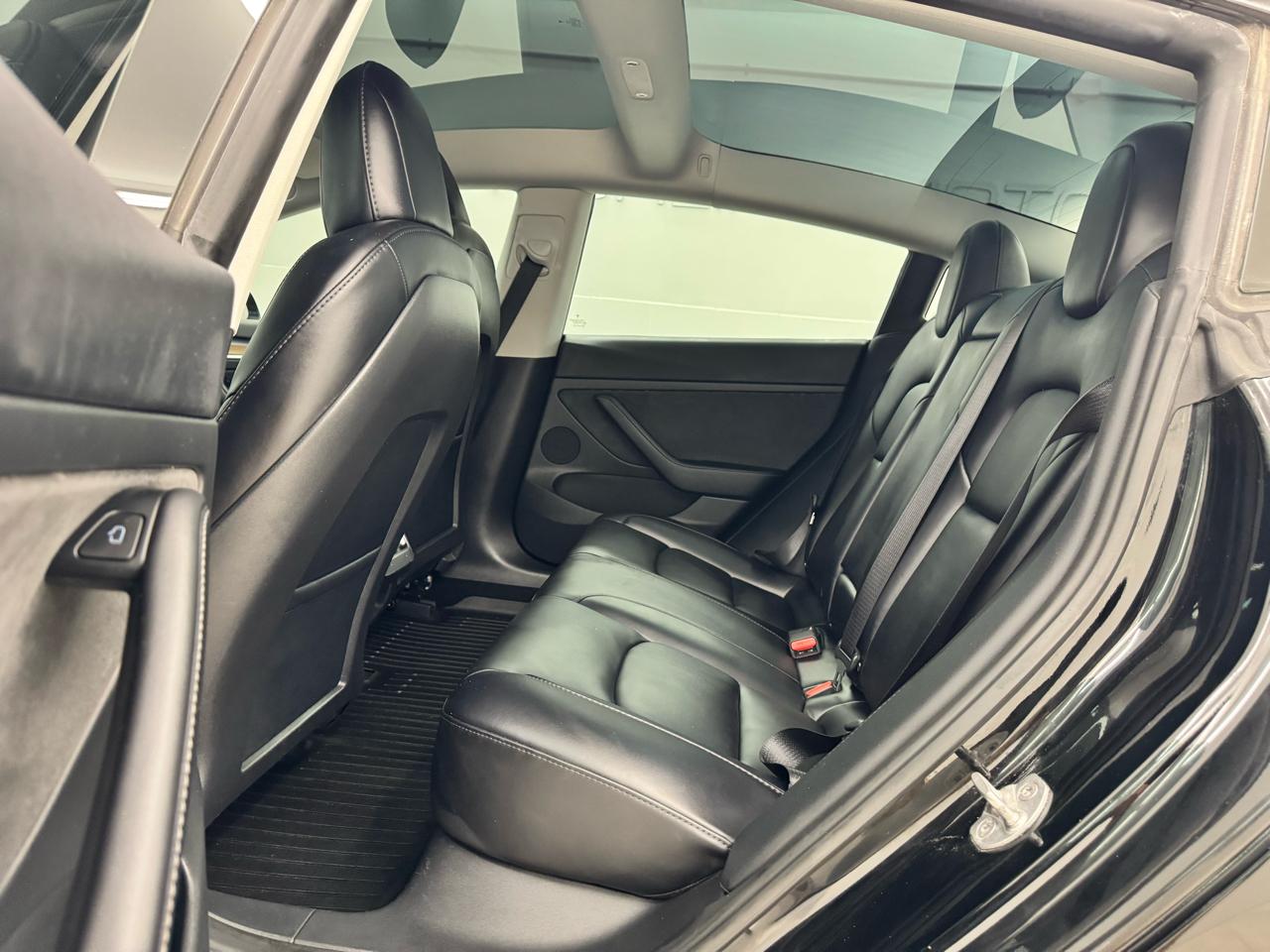 Tesla Model 3 RWD 2023
