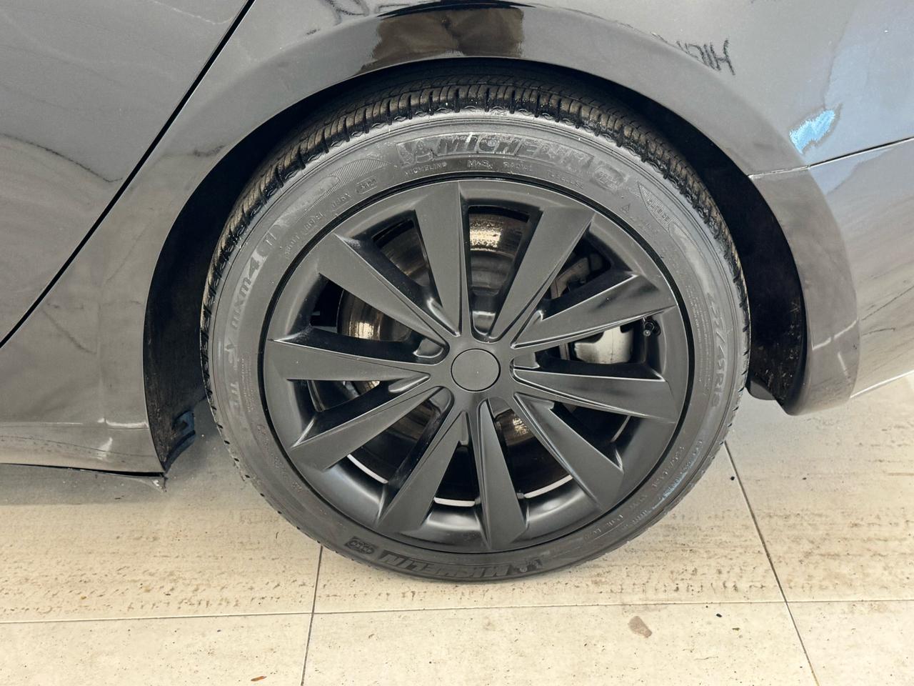 Tesla Model 3 RWD 2023