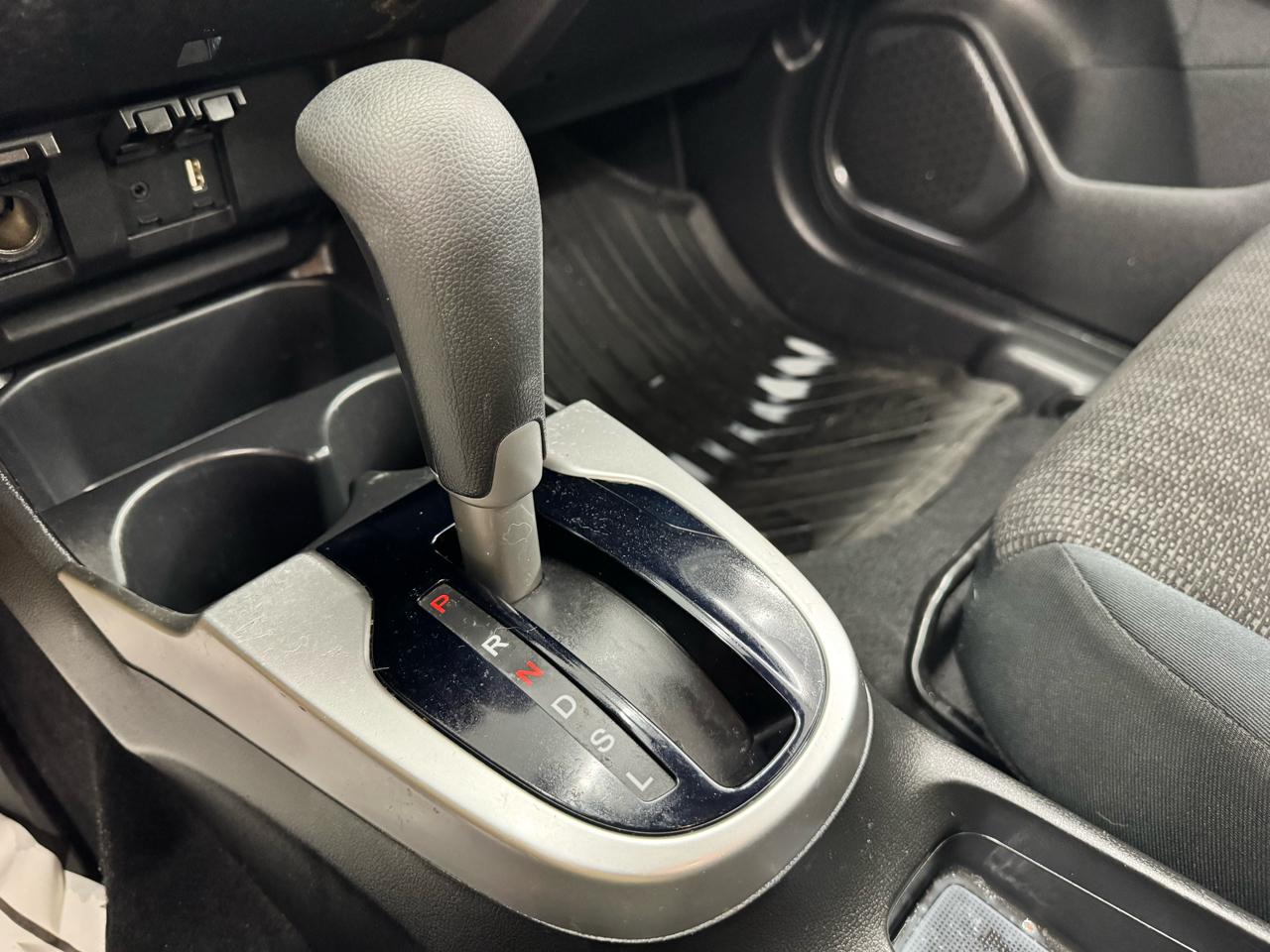 Honda Fit 5dr HB CVT LX 2016