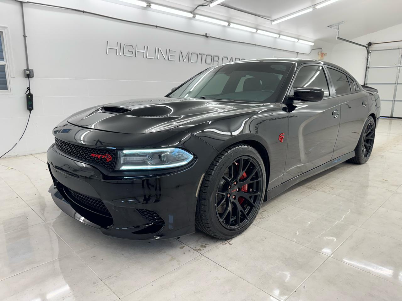 Dodge Charger 4dr Sdn SRT Hellcat RWD 2016