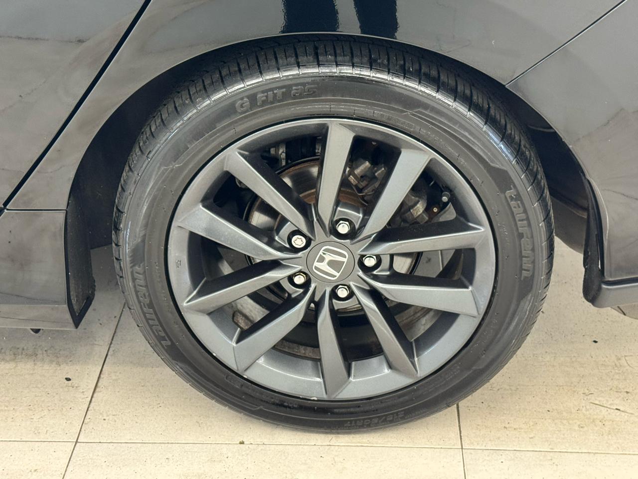 Honda Civic Hatchback EX CVT 2021